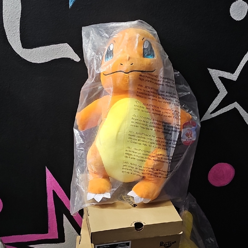 Pokemon Charmander Large 24in Plush Toy